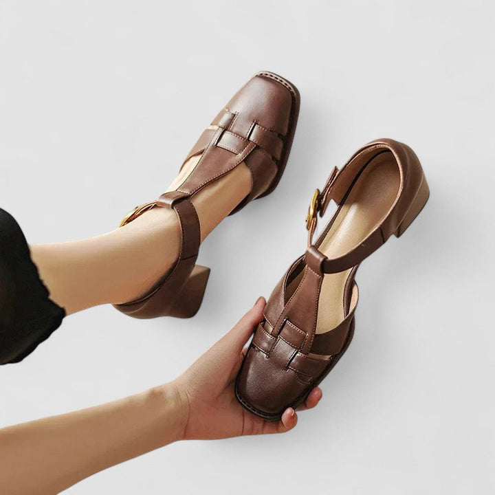 Scarlett | Sandales T-Strap Orthopédiques avec Talons Blocs