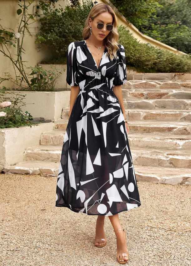 Estella | Robe Midi Fleurie Flatteuse