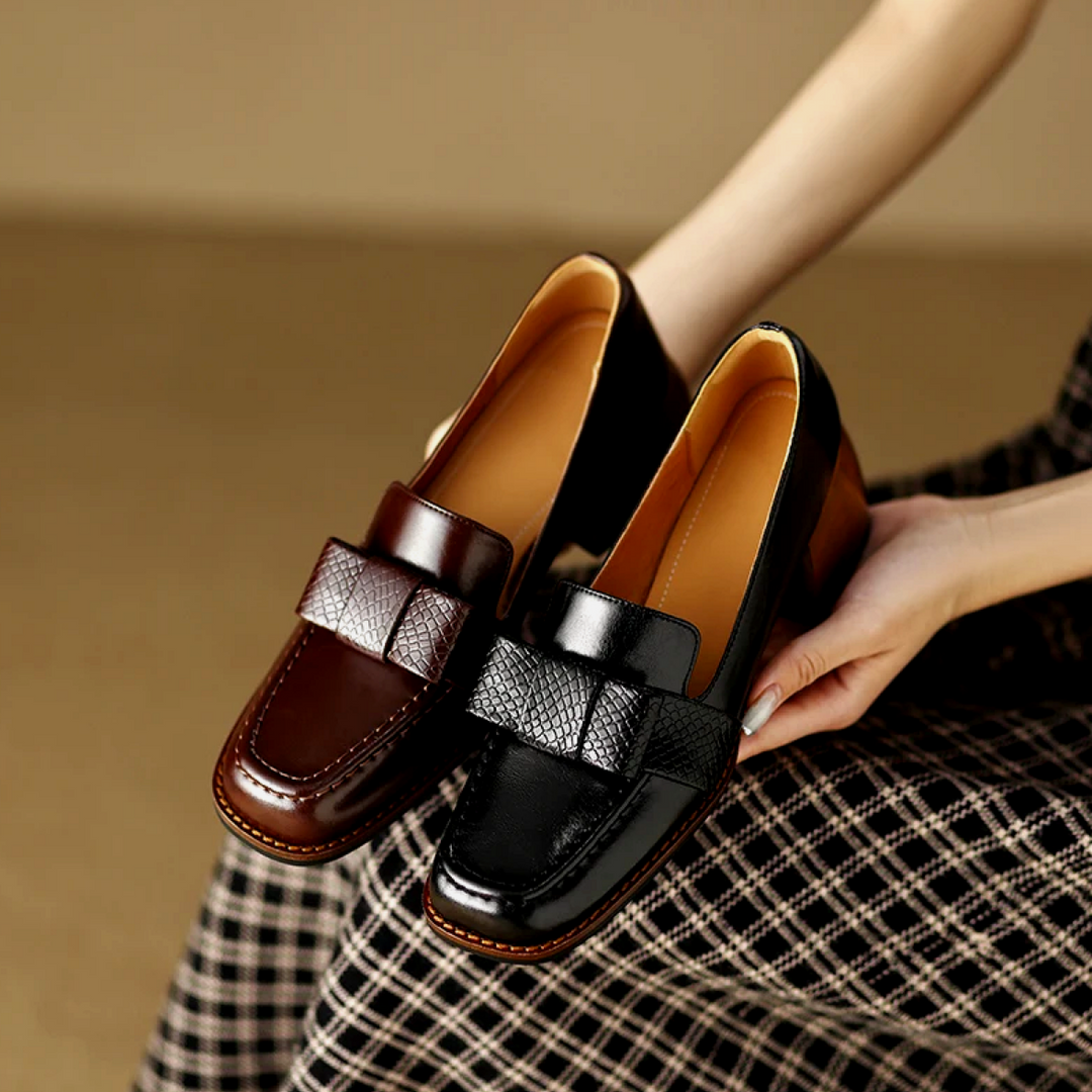 Contessa | Knot Slip-On Loafers