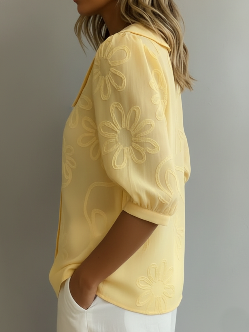 Aurélie™ | La Blouse au Col Fleuri